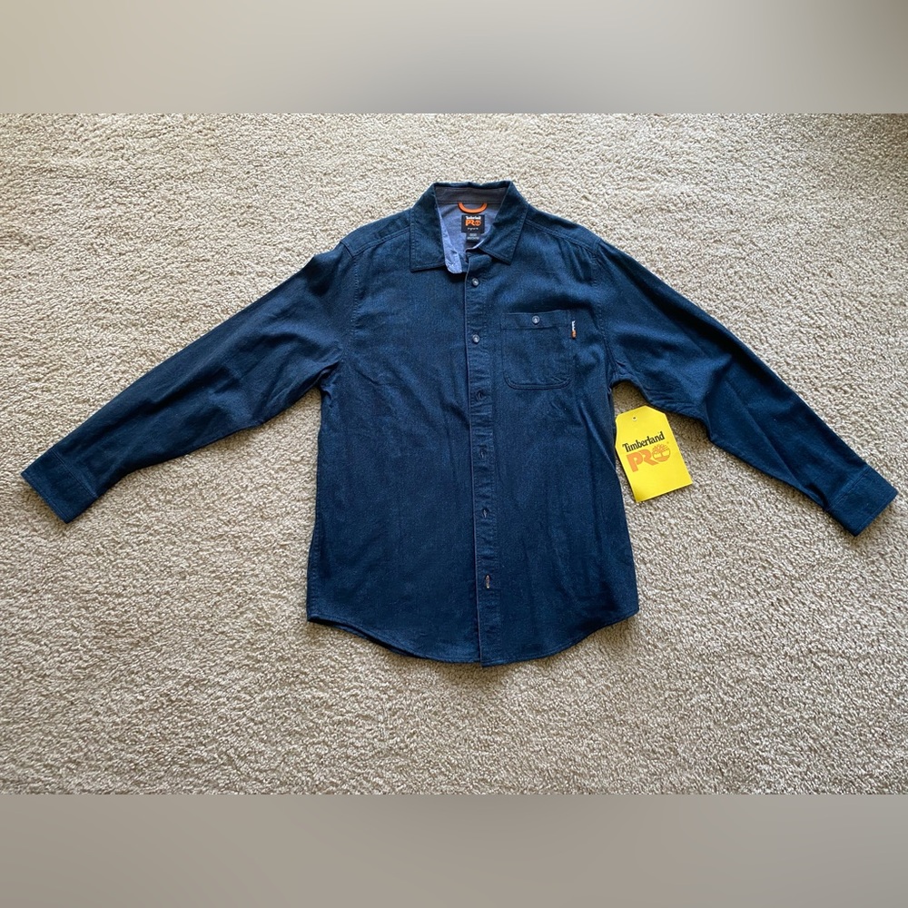 Men’s flannel shirt